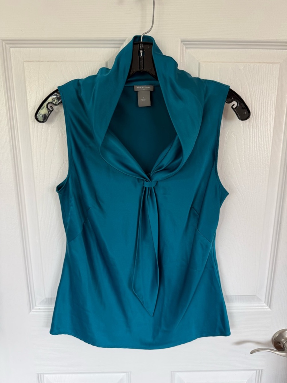 Ann Taylor Teal Sleeveless Tie-Neck Camisole